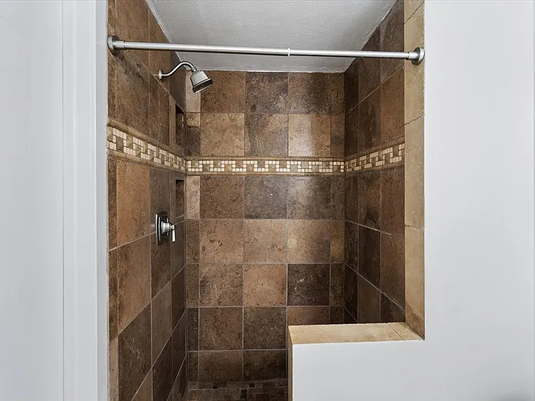 263 W Garden Park Dr — Photo 17