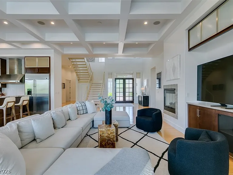 483 Toucan Ridge Ct — Photo 14