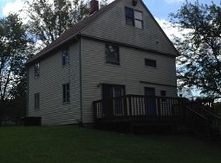 904 Doran St, Dixon, IL 61021