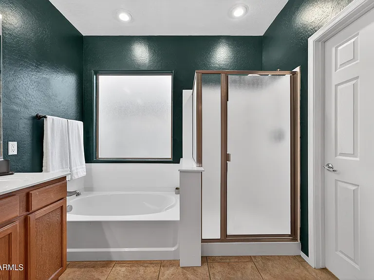 921 W Dana Dr — Photo 13