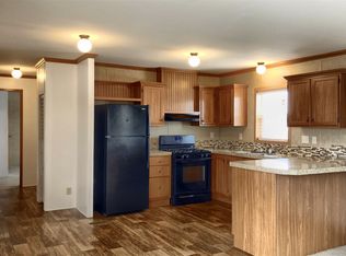 216 Golfview Ct, North Liberty, IA 52317