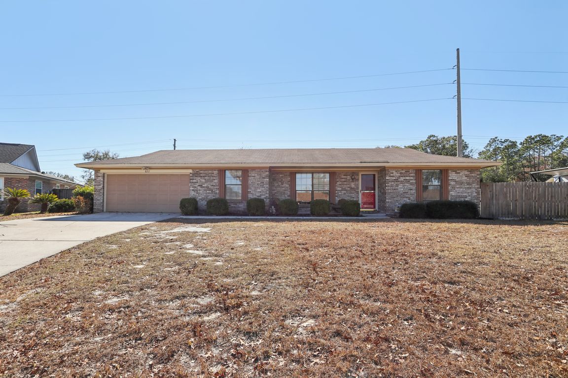 Ashwood Ct-S0502-001.jpg