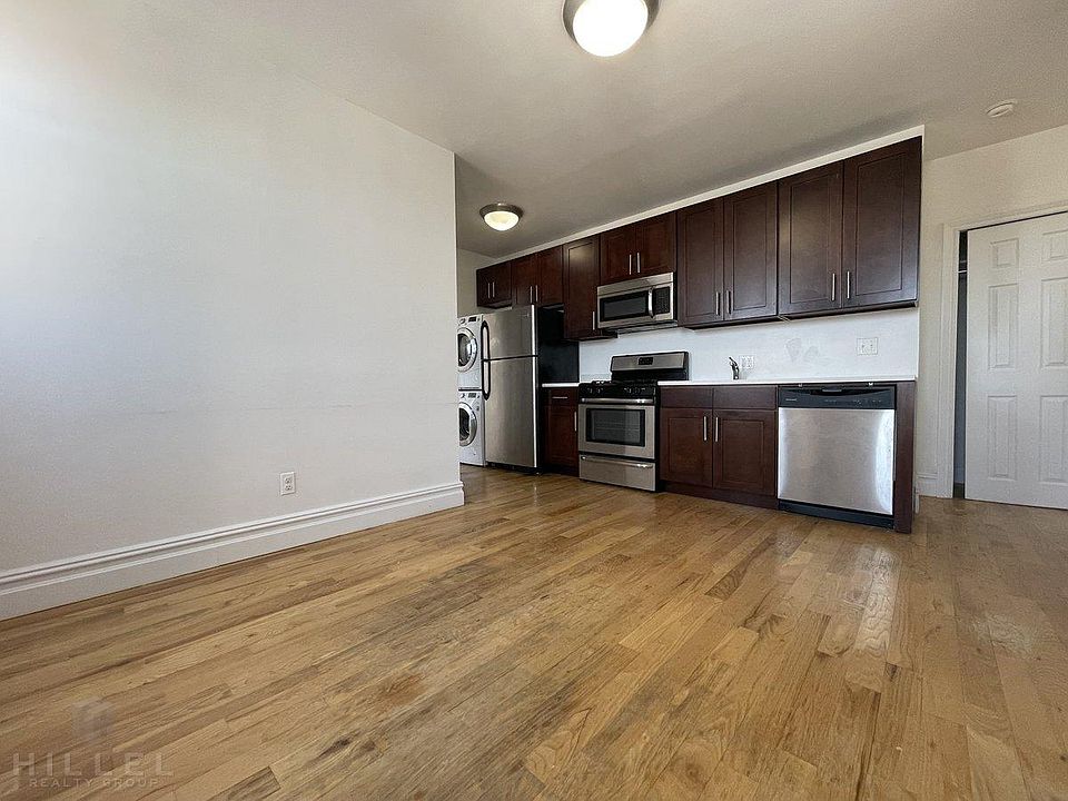1st image of 21-80 38th St #D9