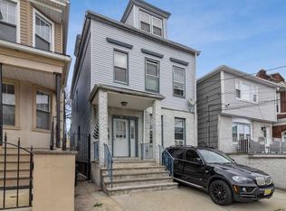 140 Wegman Pkwy, Jersey City, NJ 07305