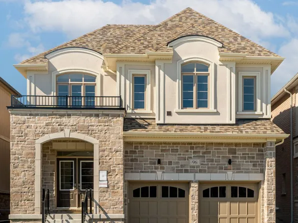 96 Connell Dr, Georgina, ON L4P 0K3