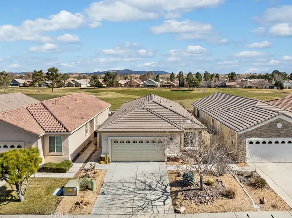 11175 Avonlea Rd, Apple Valley, CA 92308