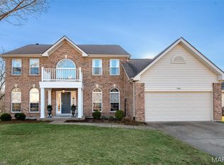 944 Emerald Oaks Ct, Eureka, MO 63025