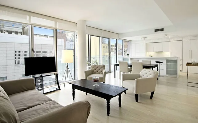 Rented by Bold New York | media 12