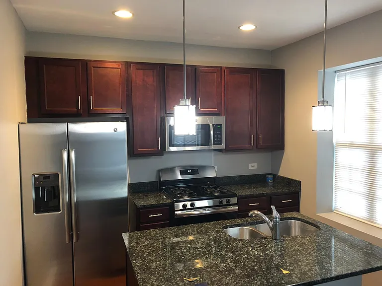 2854 N Kedzie Ave #1 — Photo 4