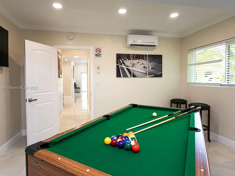 1022 Adams St — Photo 12