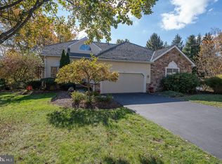 206 Yorktown Pl, Berwyn, PA 19312