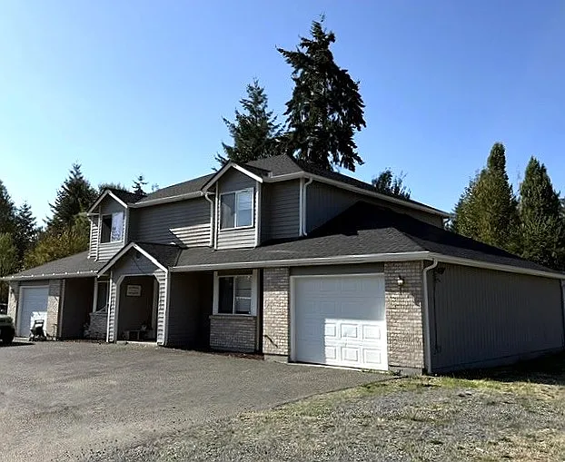 3 bed, 1280 sqft, $2,450 — Photo 1