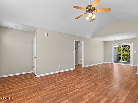 3rd image of 209 Brookstone Way