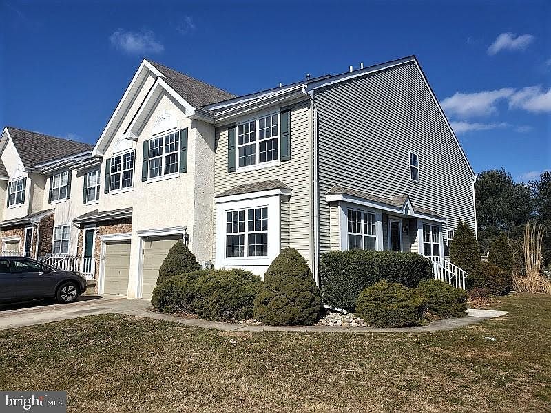 1st image of 103 Hearthstone Ln