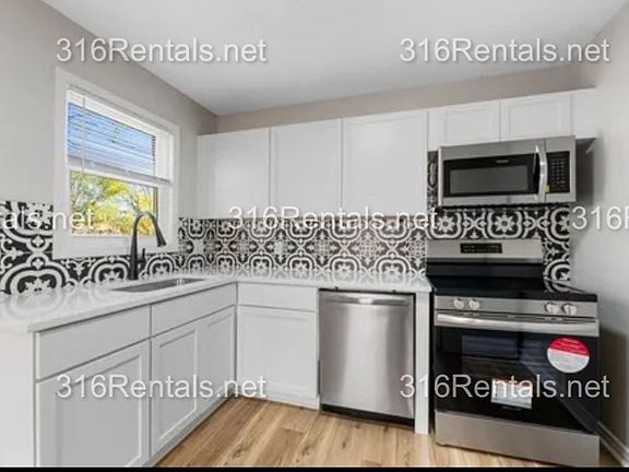 5th image of 2116 S Mosley Ave