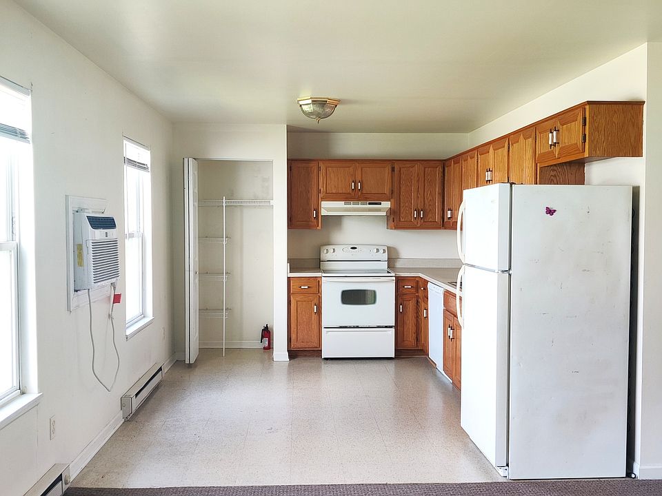 1st image of 1019 E Union St