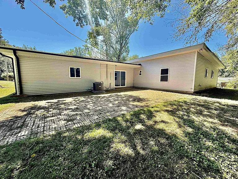 137 Forest Hills Dr — Photo 11