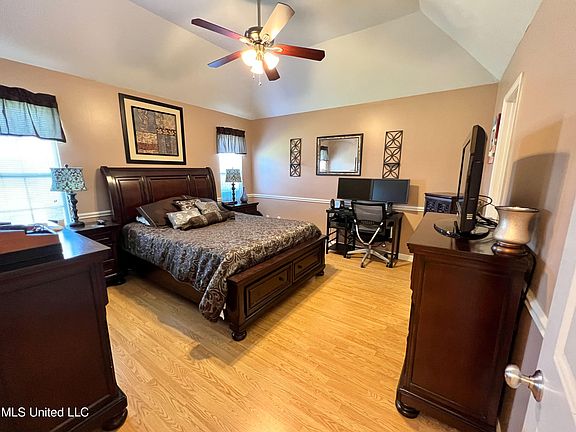 3rd image of 7245 Tumbleweed Dr