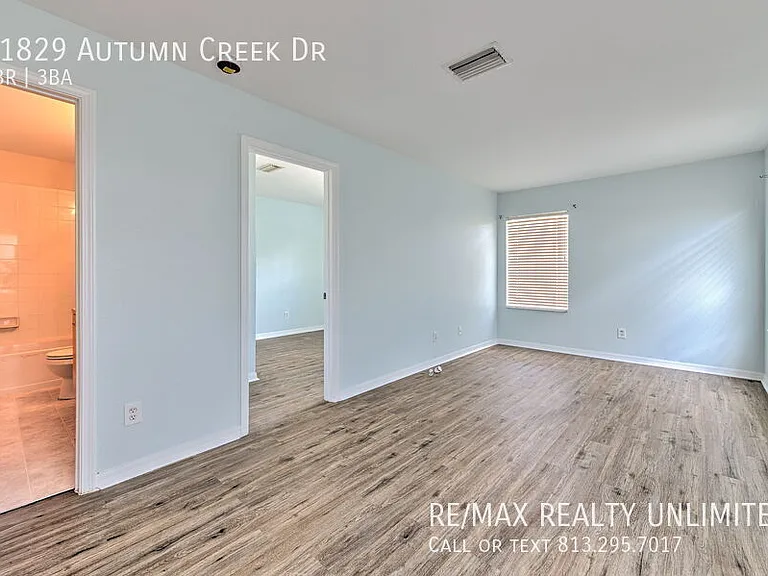 11829 Autumn Creek Dr — Photo 36