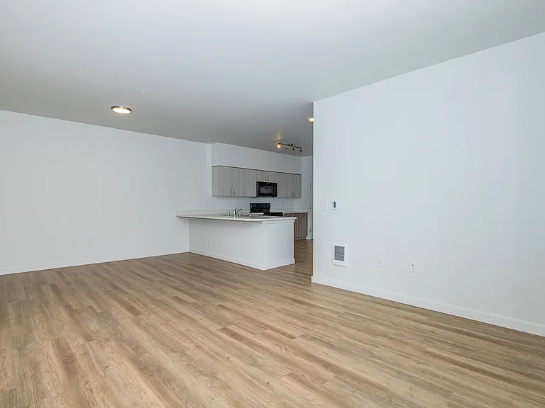 Copper Way Apartments — Photo 65