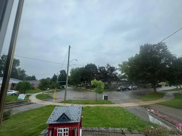 46 Huddleston Ct, Toronto, ON M1L 4L2