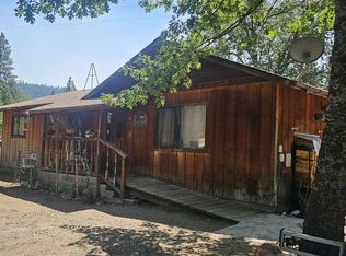 24 Esther Warren Rd, Etna, CA 96027