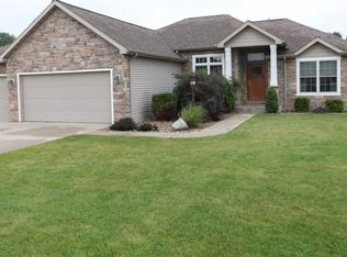 30025 Quail Pointe Dr, Granger, IN 46530