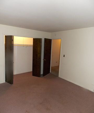 5th image of 23451 S Western Ave APT J109