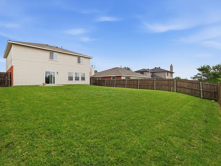 2308 Shadabury Dr — Photo 33