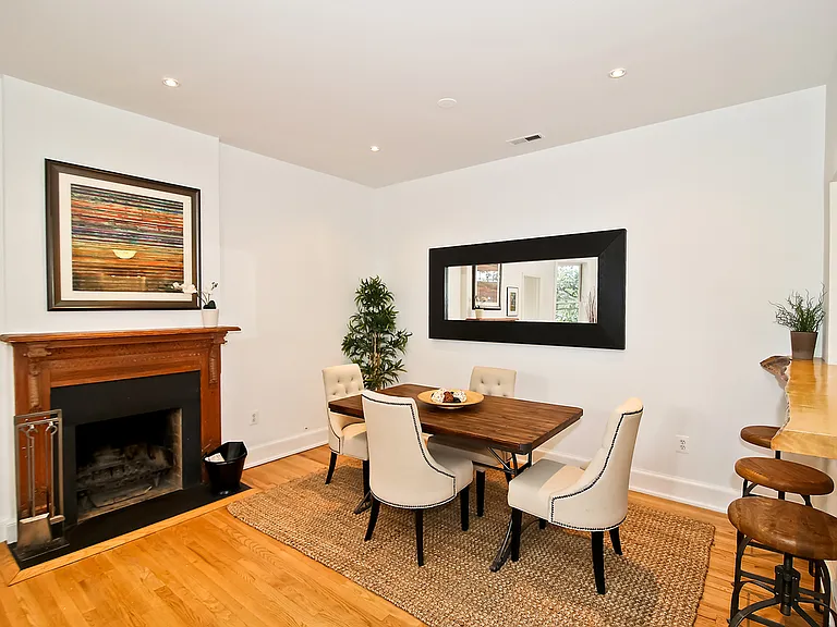 24 Logan Cir NW #6 — Photo 7