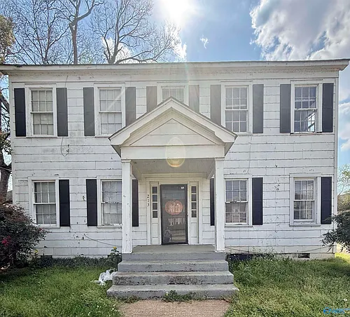 213 Wilson St NE #4 Photo 1