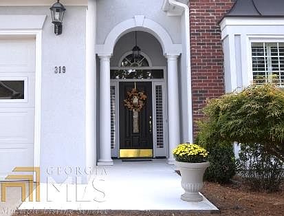 2nd image of 319 Lewisburg Dr