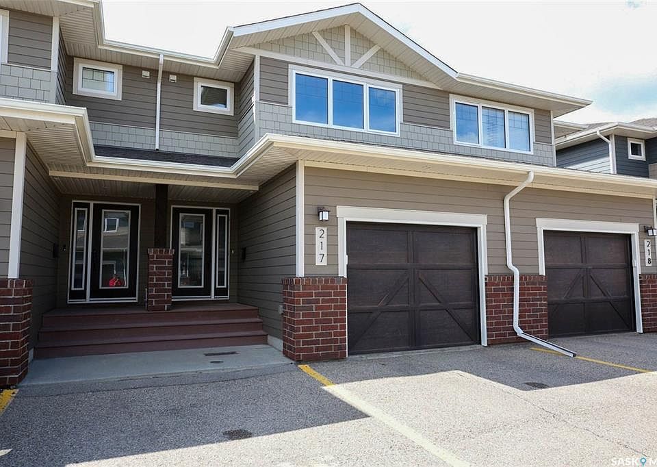 1st image of UNIT 217-4002 Sandhill CRESCENT