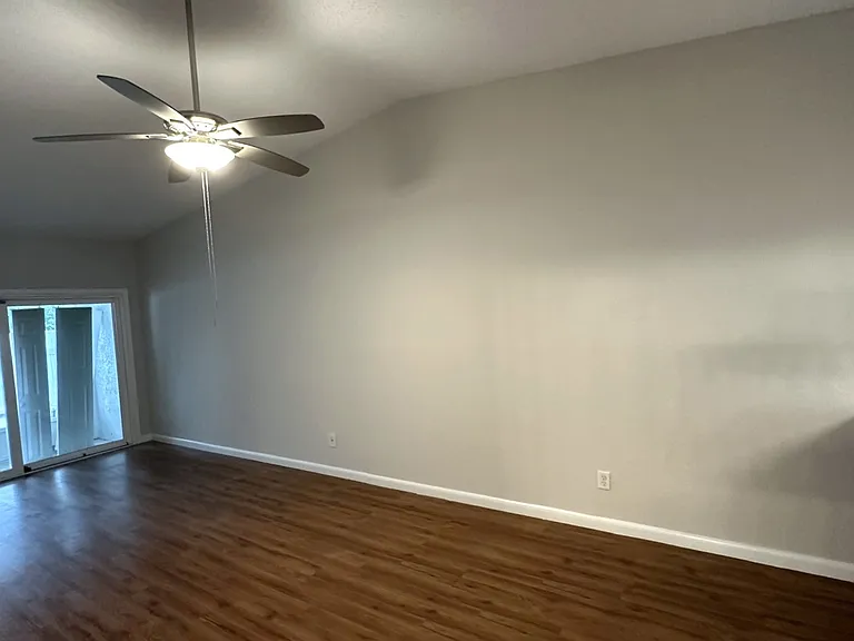 7111 Parkside Villas Dr N — Photo 5