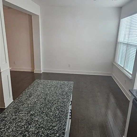 56 Auburn Hill Dr — Photo 9