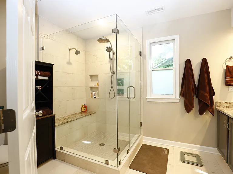 1539 Pathway Dr — Photo 45