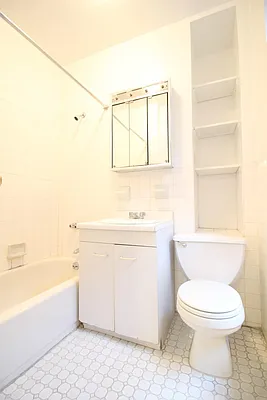 Rented by Keller Williams NYC | media 10