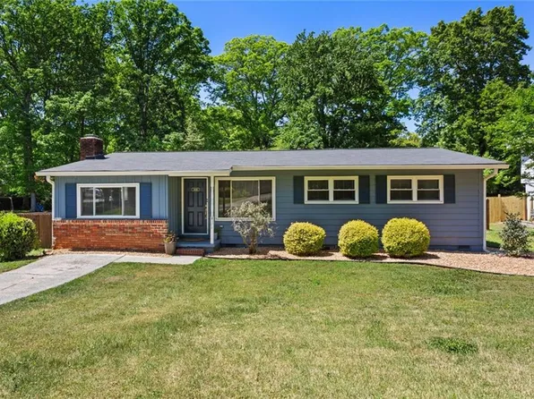 3406 Navaho Trl SE, Smyrna, GA 30080