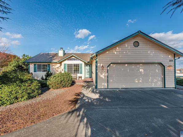 109 Honeycomb Cir, Sequim, WA 98382