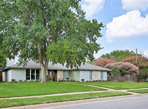 4th image of 3865 Antigua Dr
