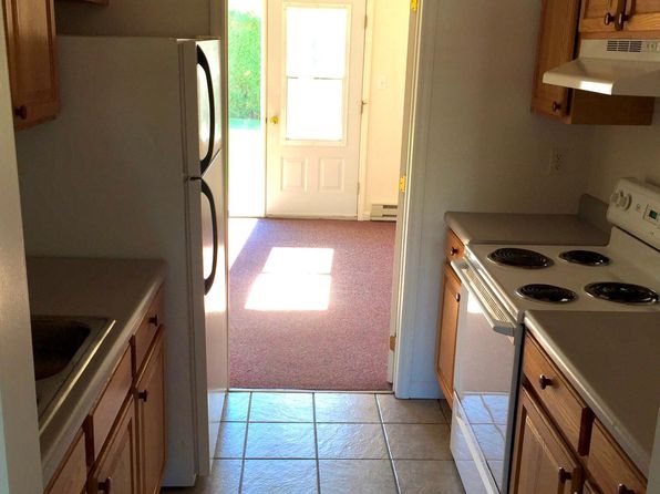 29 Bridge Rd APT 4