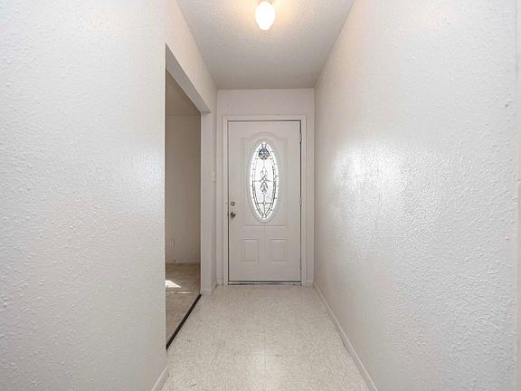 2nd image of 6134 Balbo St