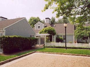 318 Lansdowne UNIT 318, Westport, CT 06880