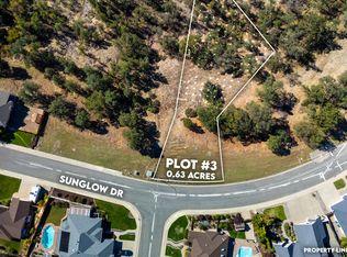 4125 Sunglow Dr, Redding, CA 96001