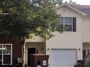7689 Creekside Ln, Riverdale, GA 30296