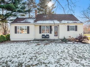 4236 Crosby Rd, Flint, MI 48506