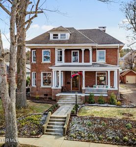 717 W Pine St, Johnson City, TN, 37604