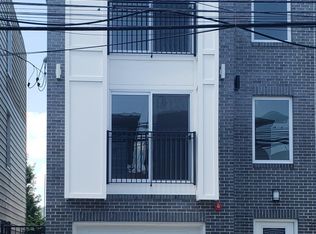 118 Fleming Ave FLOOR 2, Newark, NJ