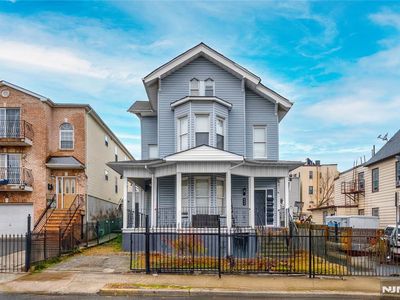 902-904 Clifton Ave, Newark, NJ, 07104