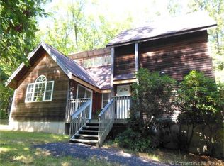 360 Johnson Ln, Durham, CT 06422